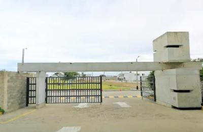 VENTA DE TERRENO DE 204 M2 EN CONDOMINIO ALGARROBOS COUNTRY CLUB